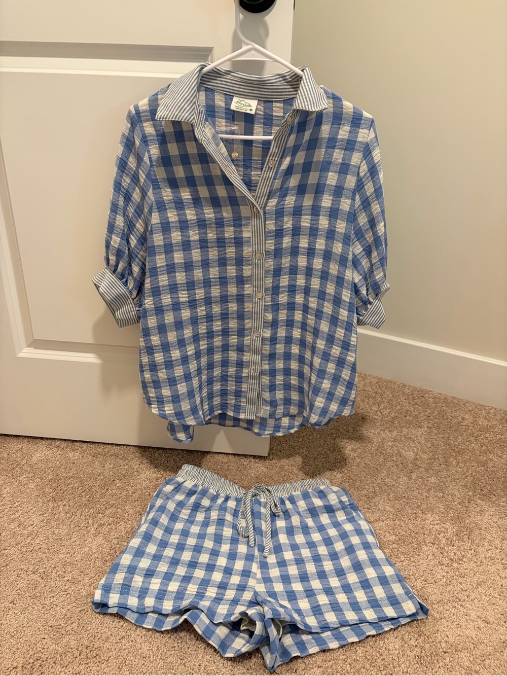 Gingham Set - Picture 2 of 3